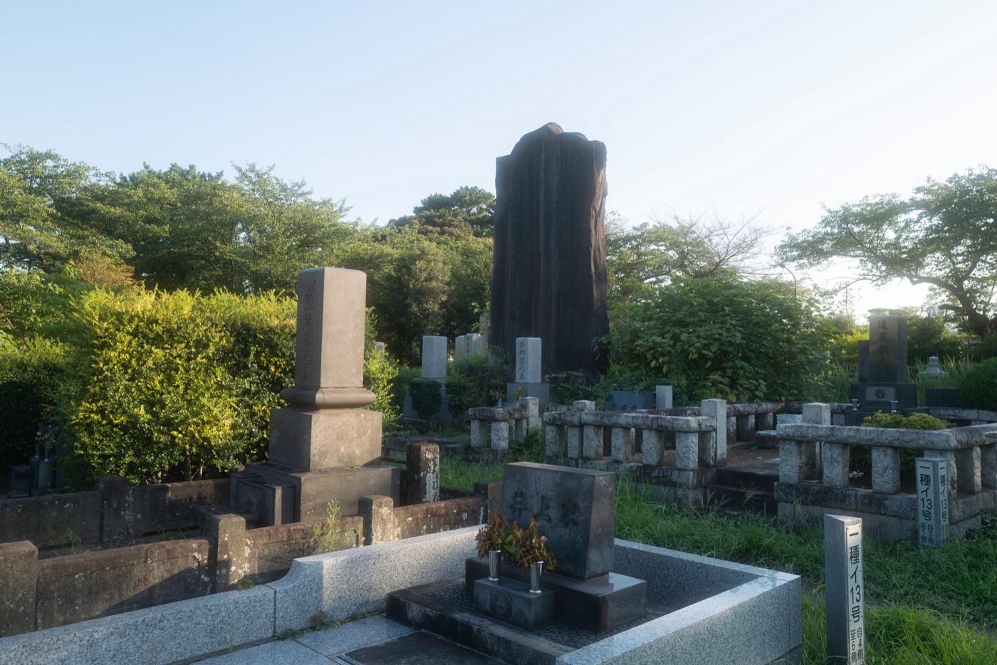 aoyama cemetery tokyos historic resting place photo 10