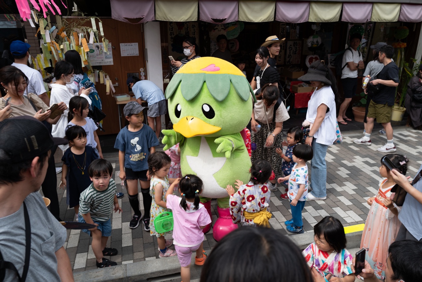 asakusa tokyos cultural core photo 7