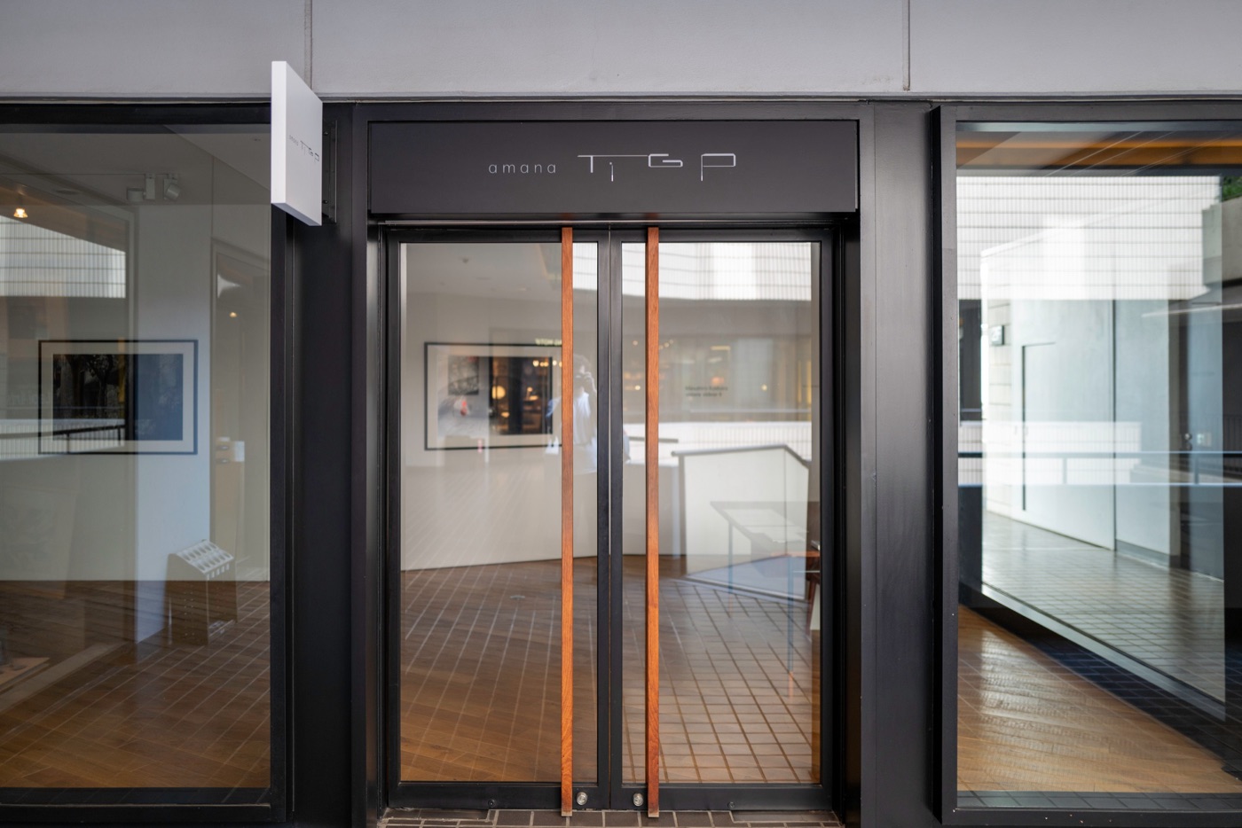 axis design center roppongis creative space photo 17