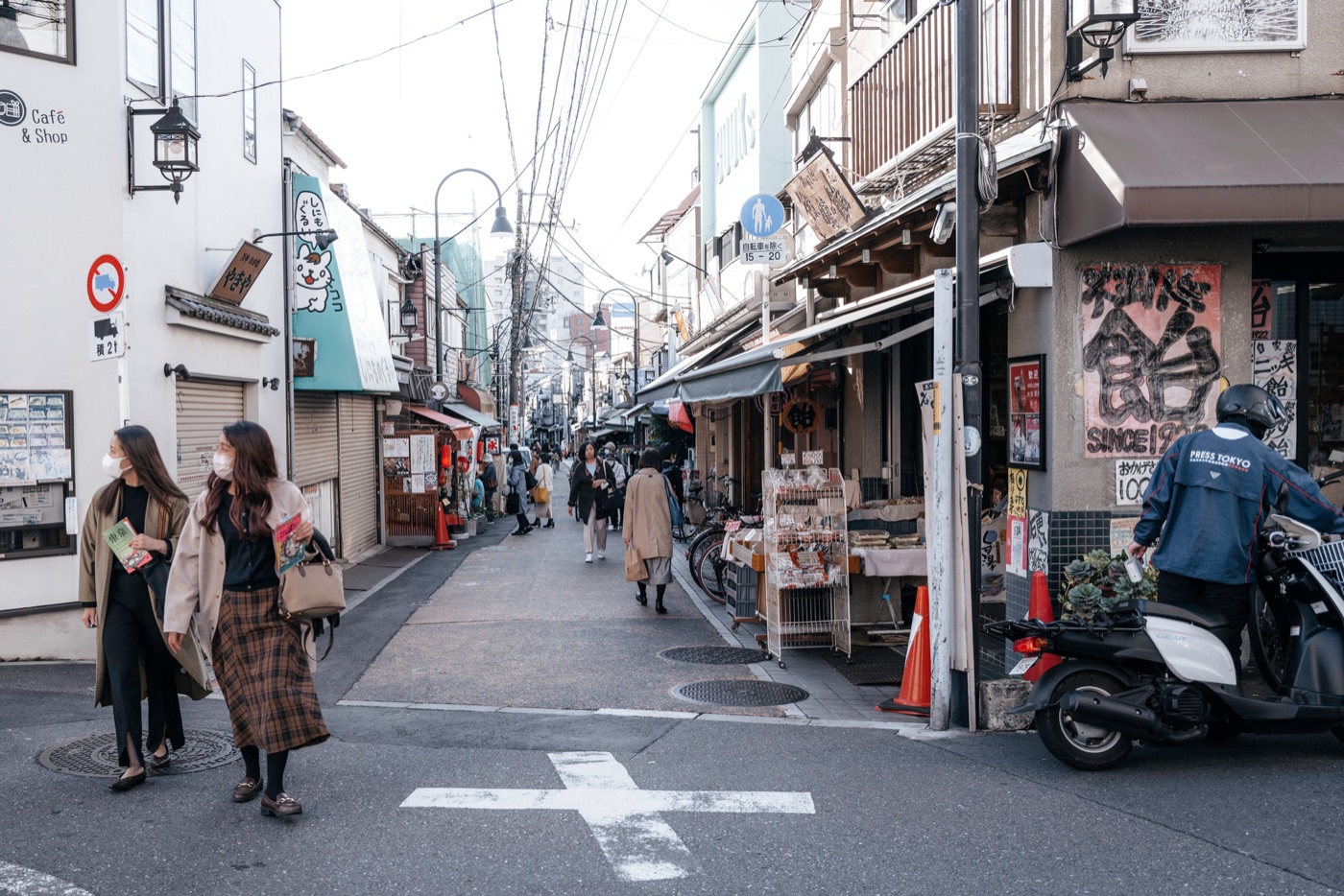 buying japanese knives in tokyo best spots photo 2