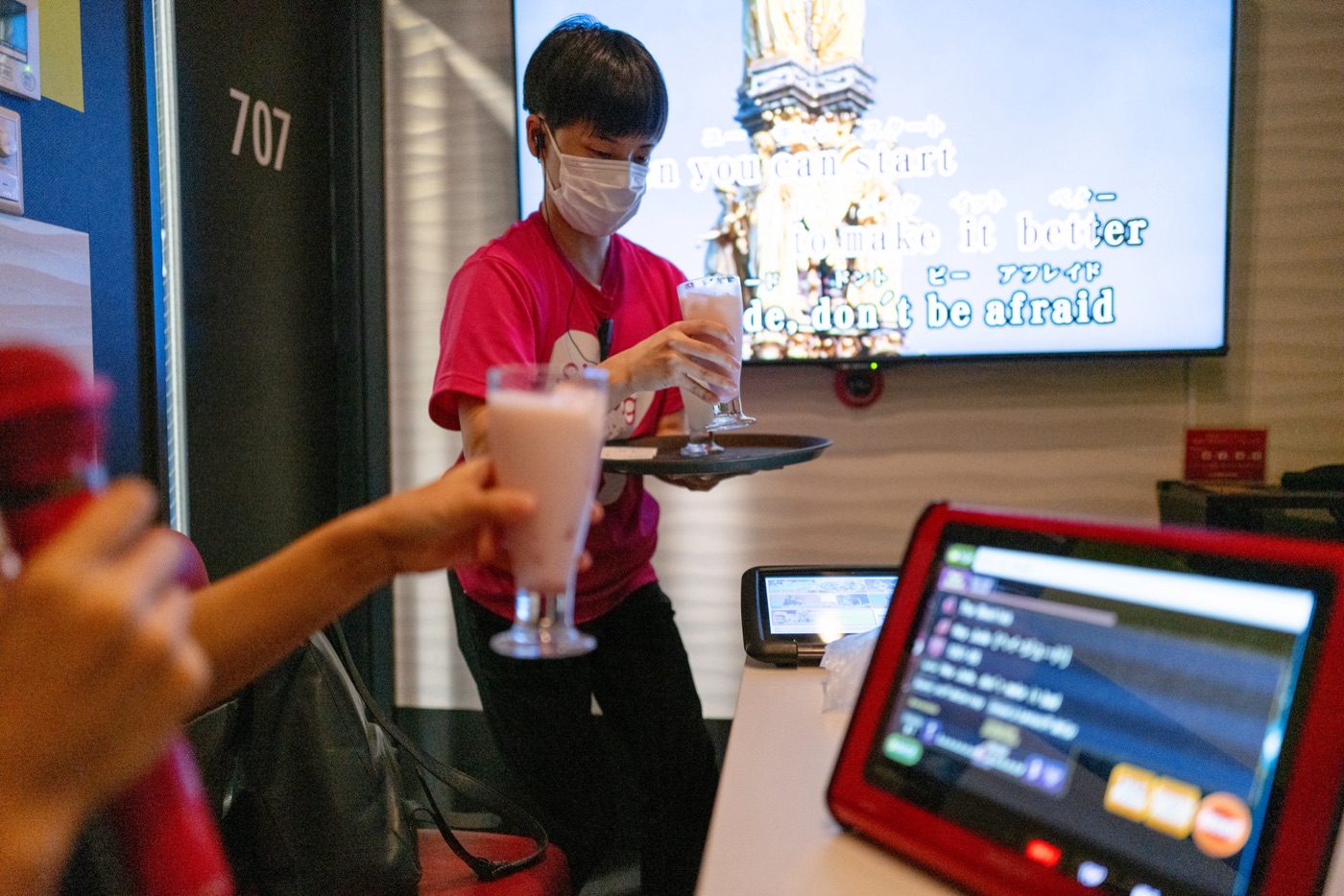 karaoke culture in japan photo 3