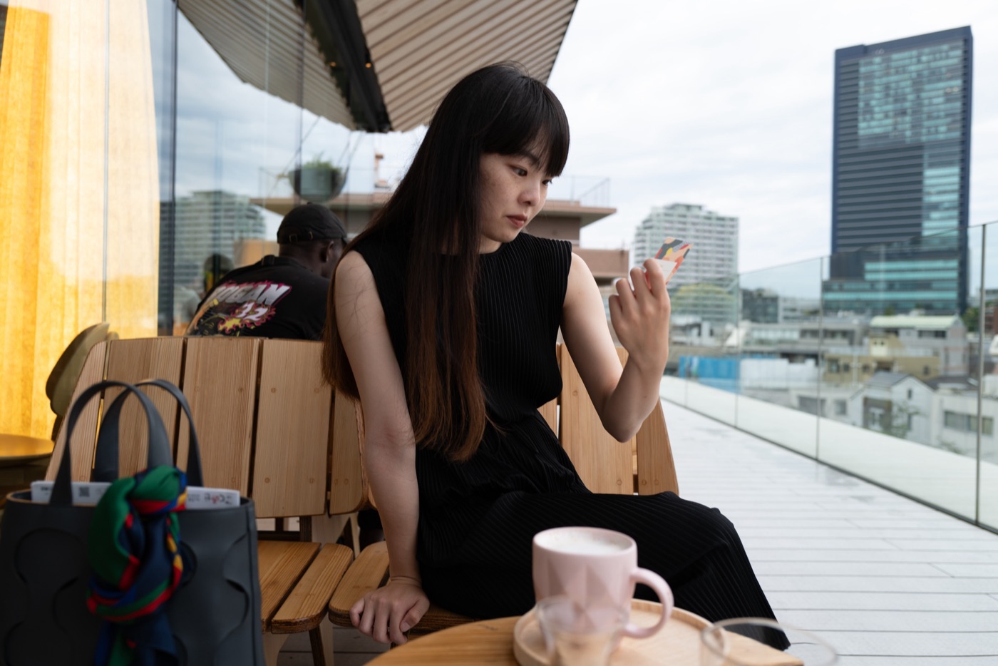 nakameguro riverside cafes and cherry blossoms photo 6