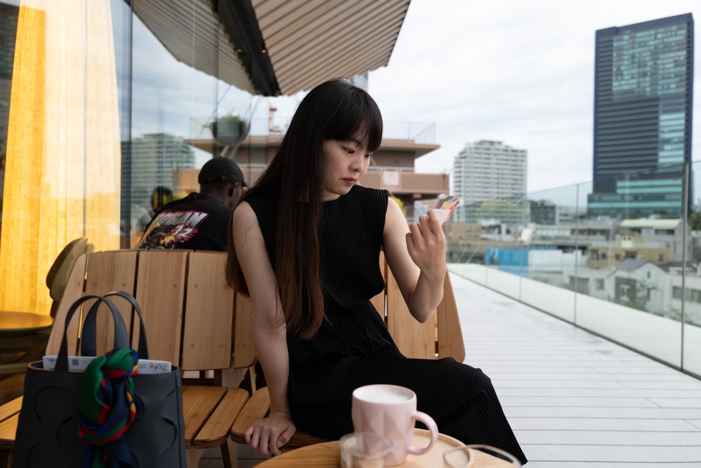 nakameguro riverside cafes and cherry blossoms photo 7