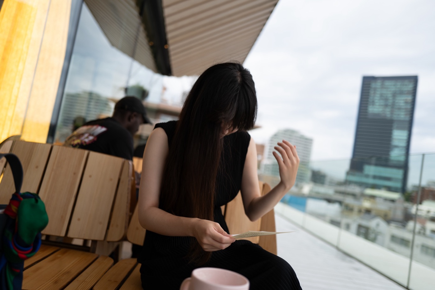 nakameguro riverside cafes and cherry blossoms photo 9