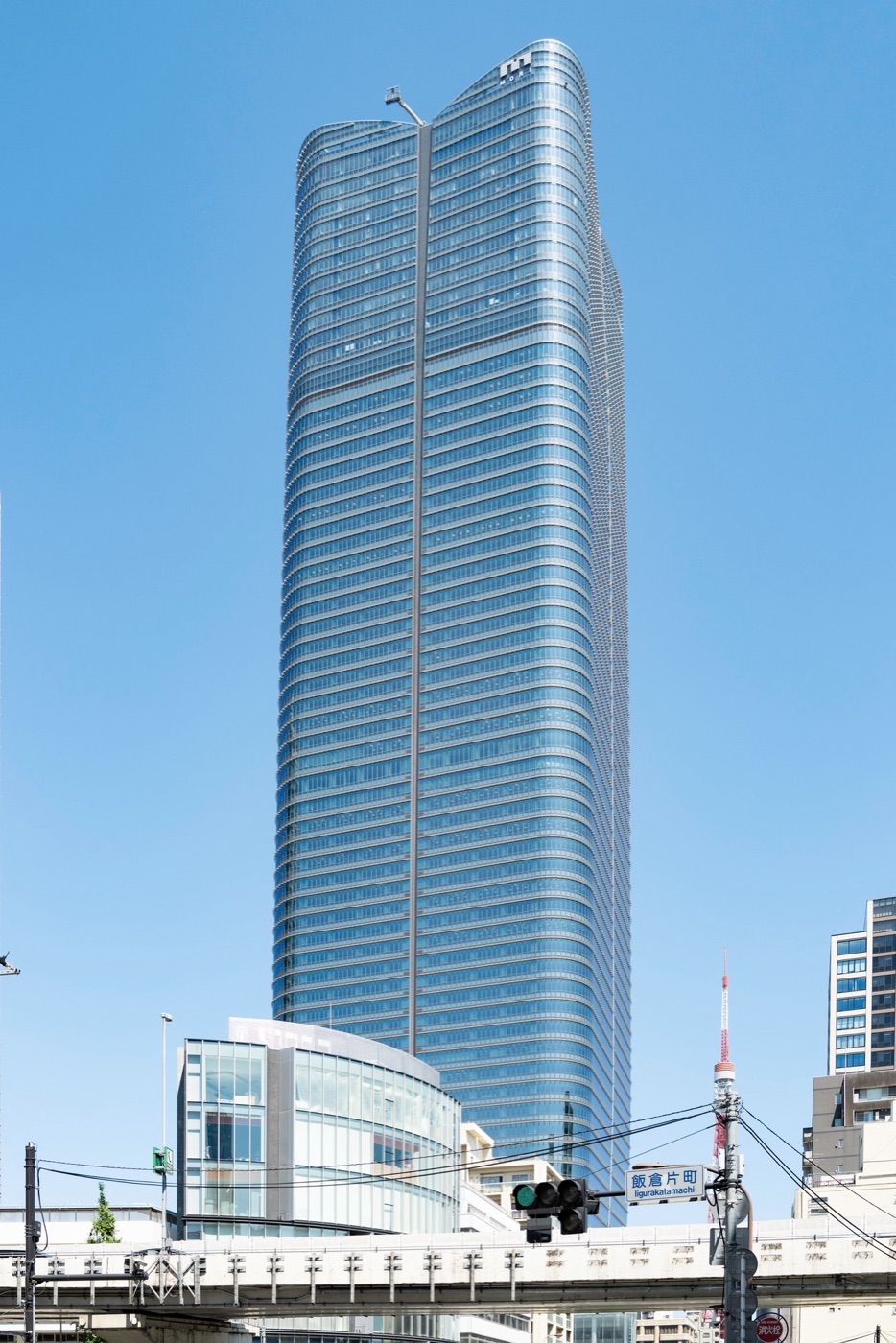 roppongi hills art views and upscale living photo 2