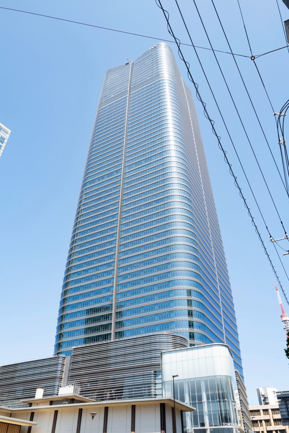 roppongi hills art views and upscale living photo 6
