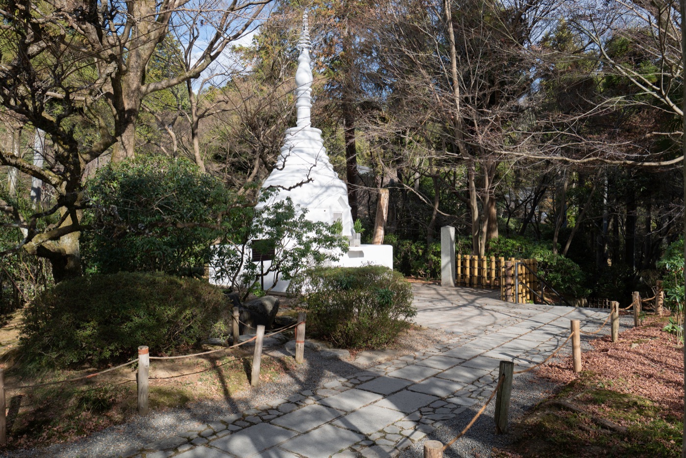 ryoan ji kyotos zen rock garden photo 6