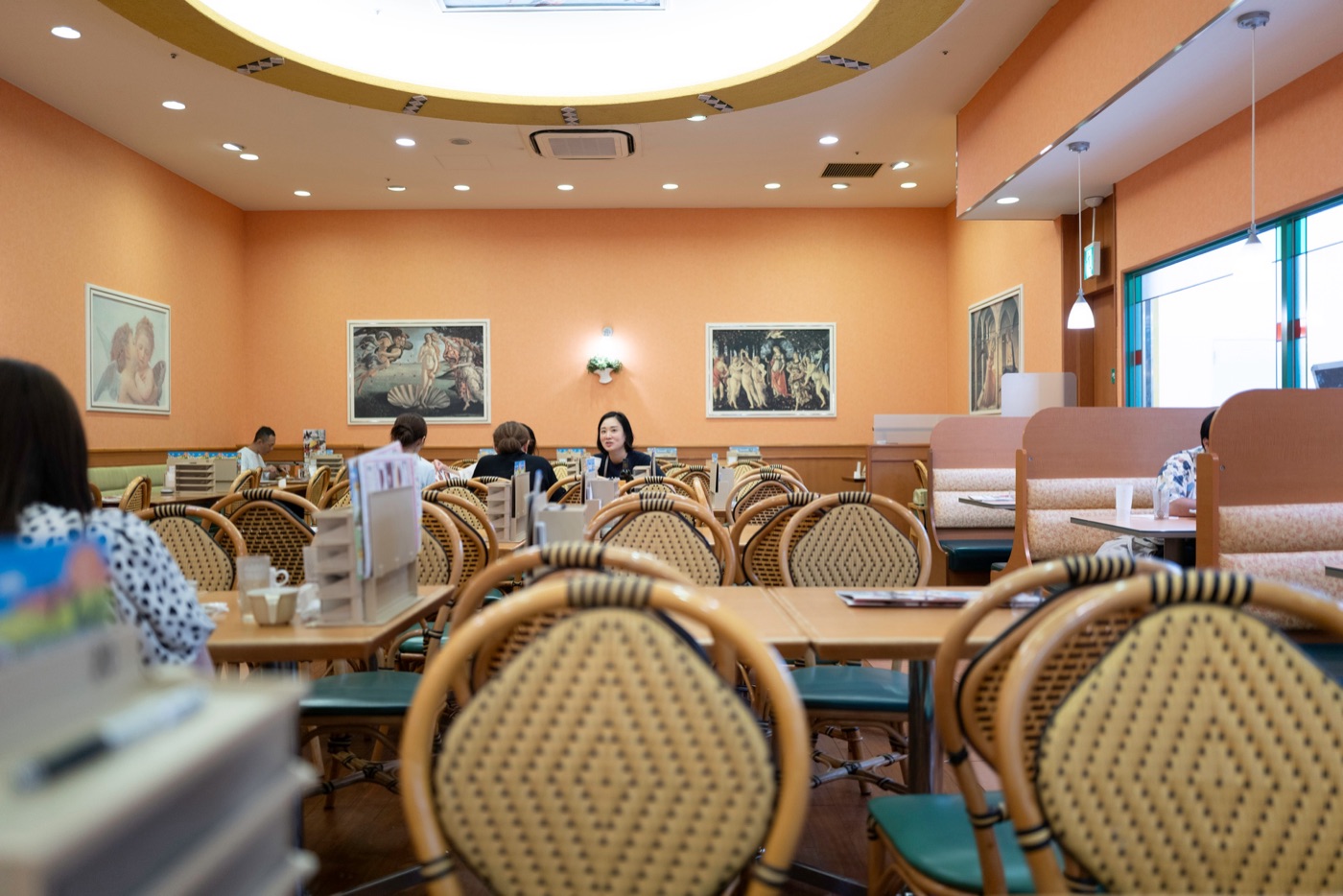 saizeriya affordable italian dining in japan photo 1