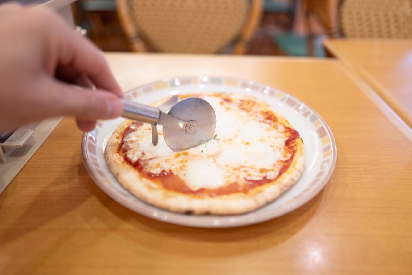 saizeriya affordable italian dining in japan photo 9