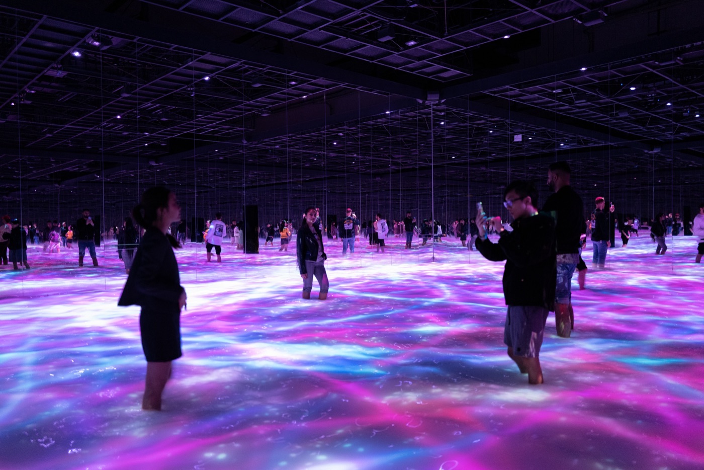 teamlab planets tokyos immersive art museum photo 10