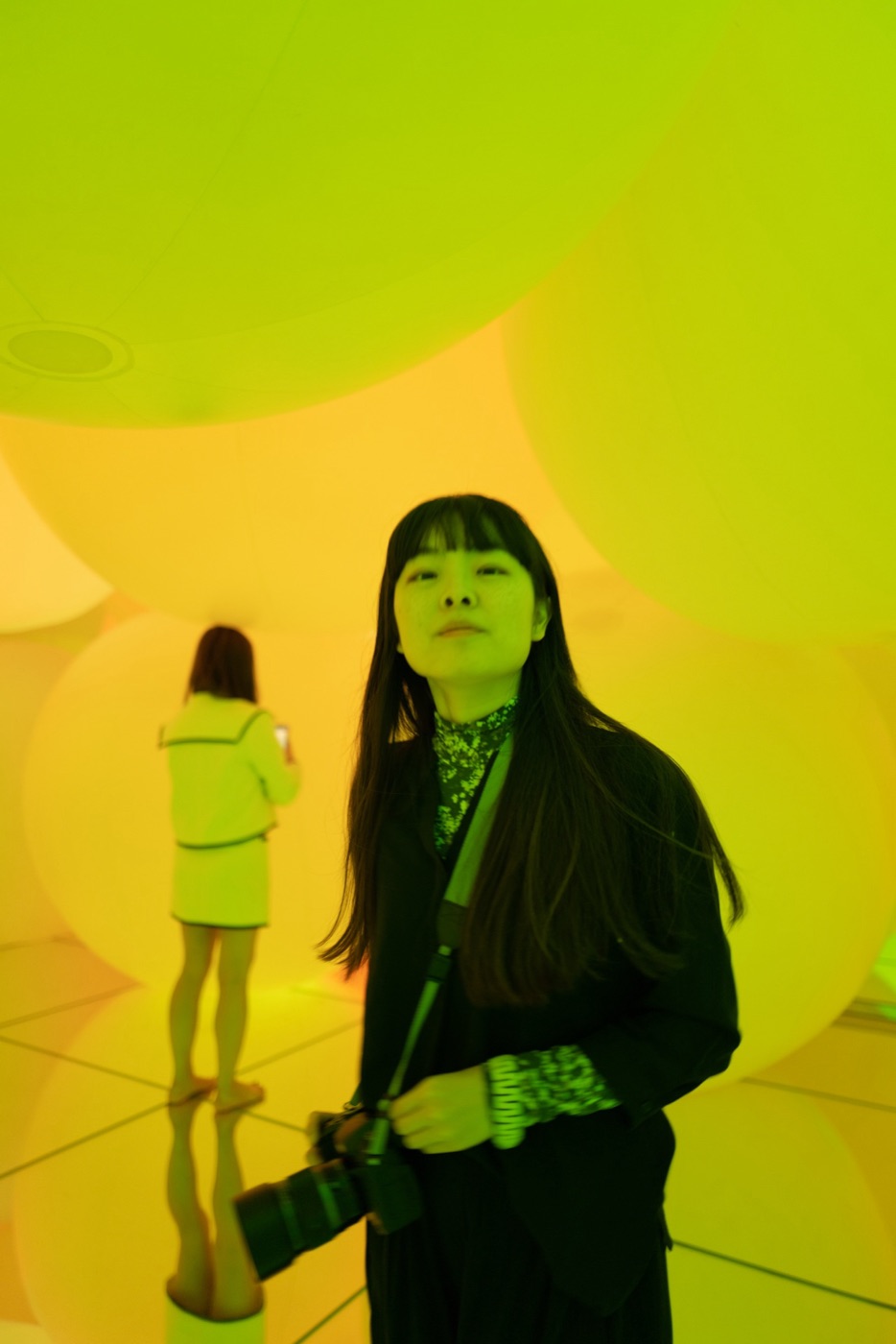 teamlab planets tokyos immersive art museum photo 12